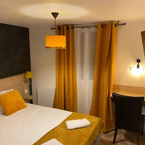 *** Hotel Menil Bon Temps France